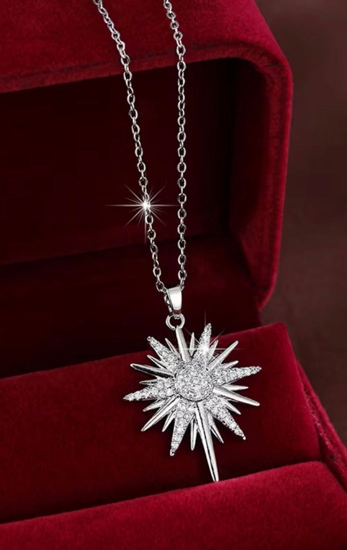 925 Sterling Silver Eight Pointed Star Necklace