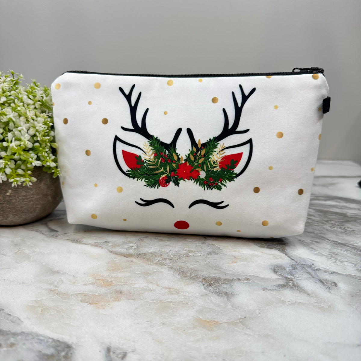 Pouch - Holiday Christmas - White Reindeer