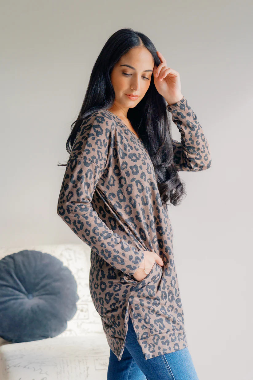 Leopard Lure V-Neck Tunic with Pockets