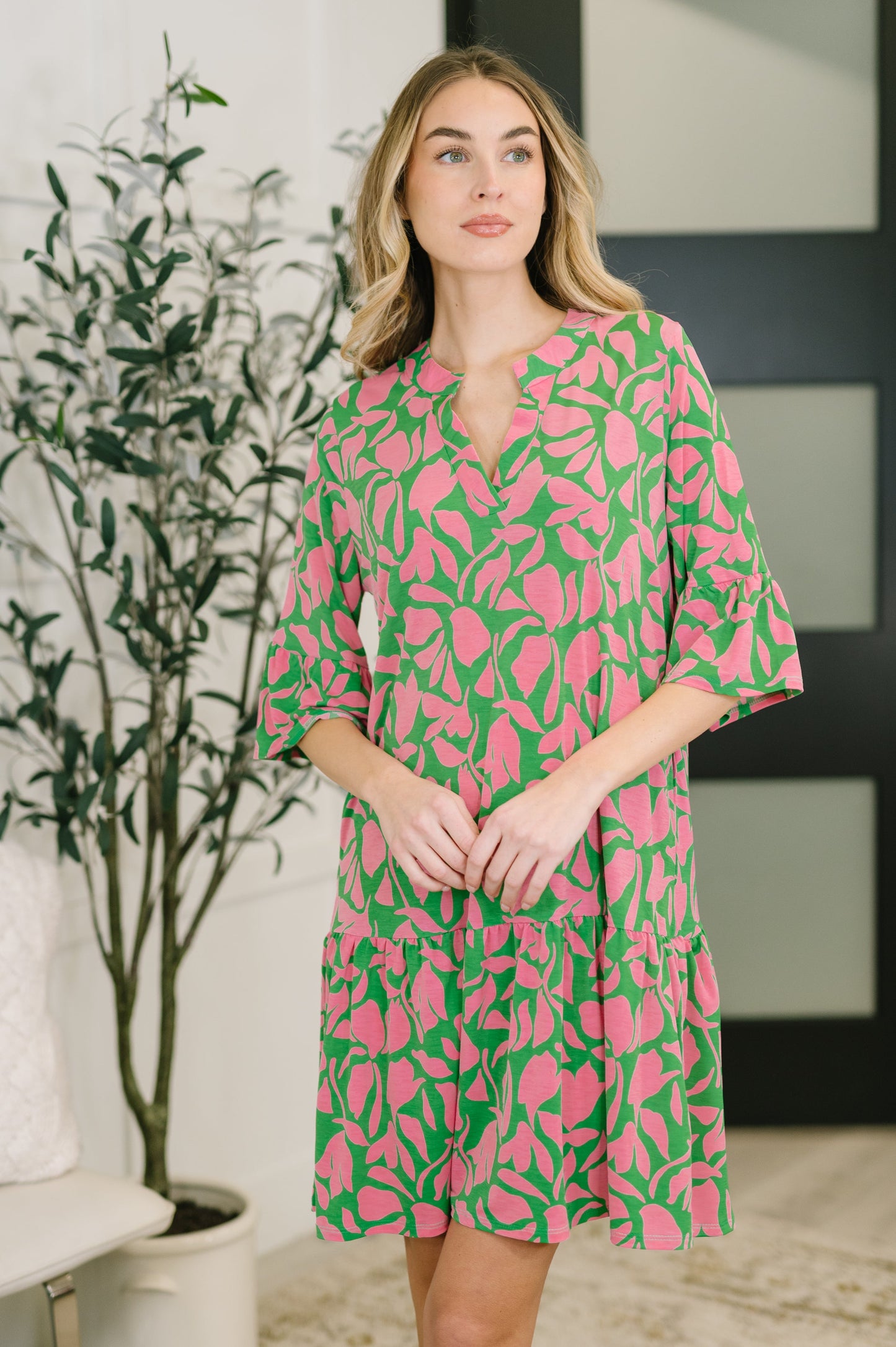 Lizzy Sunday Dress in Emerald Abstract Floral- 3/3/2026