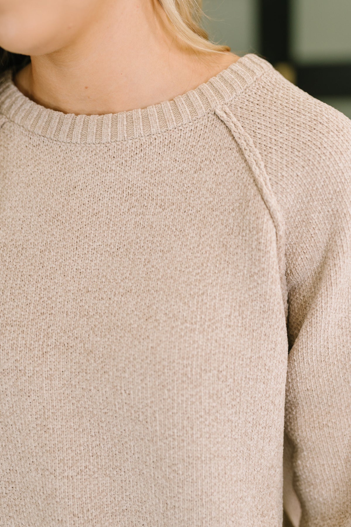 Words Of Wisdom Raglan Sleeve Sweater in Mocha