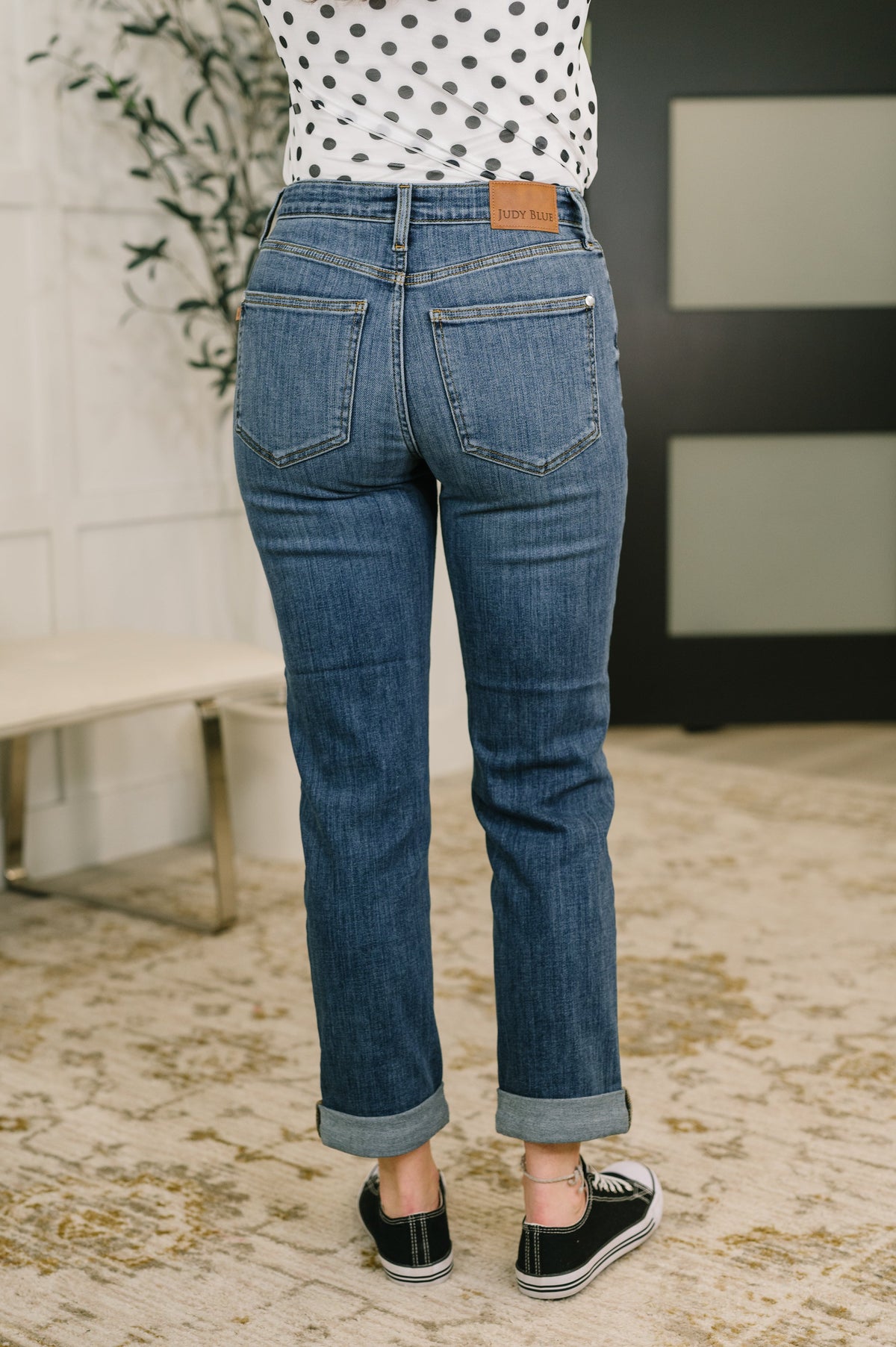 Zoey Mid Rise Billie Boyfriend Jean in Everyday Indigo