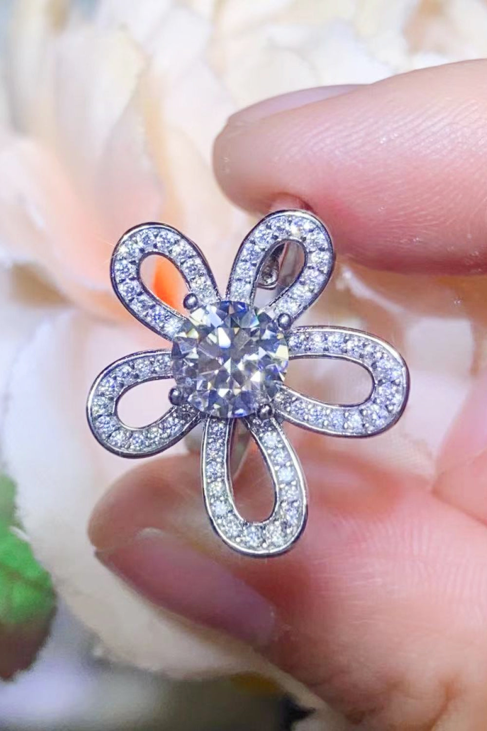 1 Carat Moissanite Flower-Shape Open Ring