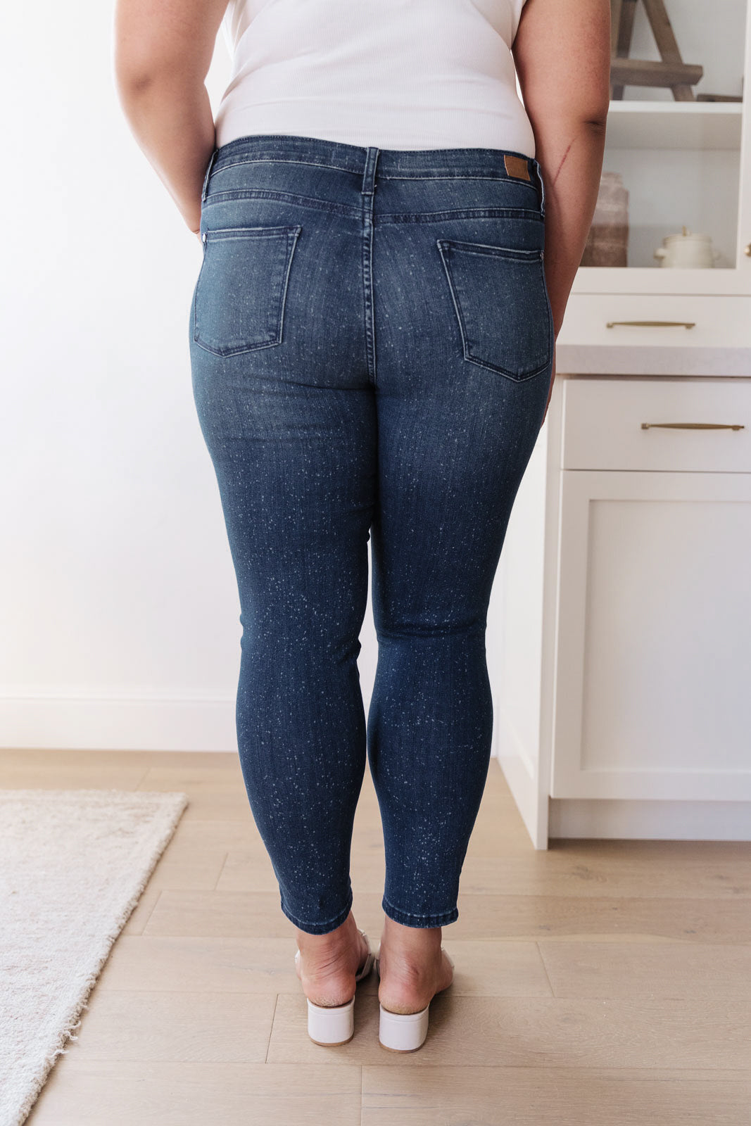 Mid-Rise Relaxed Fit Mineral Wash Jeans