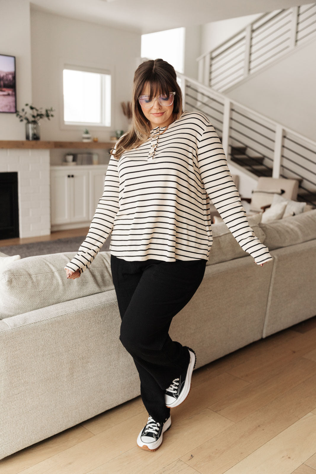 DOORBUSTER Stripe Right Top
