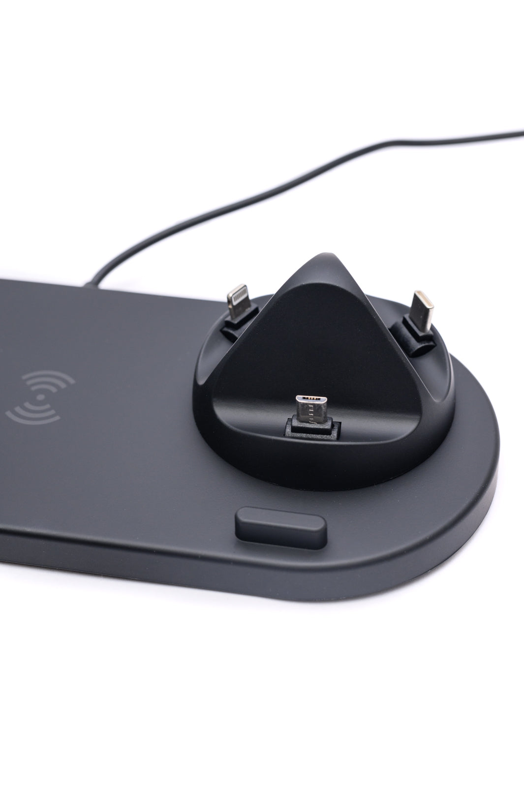 MON-YAY Surprise! The Place To Be Wireless Charging Station in Black